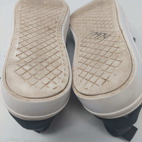 Steve Madden Lancer Black Knit Mid Top Fashion Sneakers Comfort Shoes Size 10 M - Picture 7 of 10